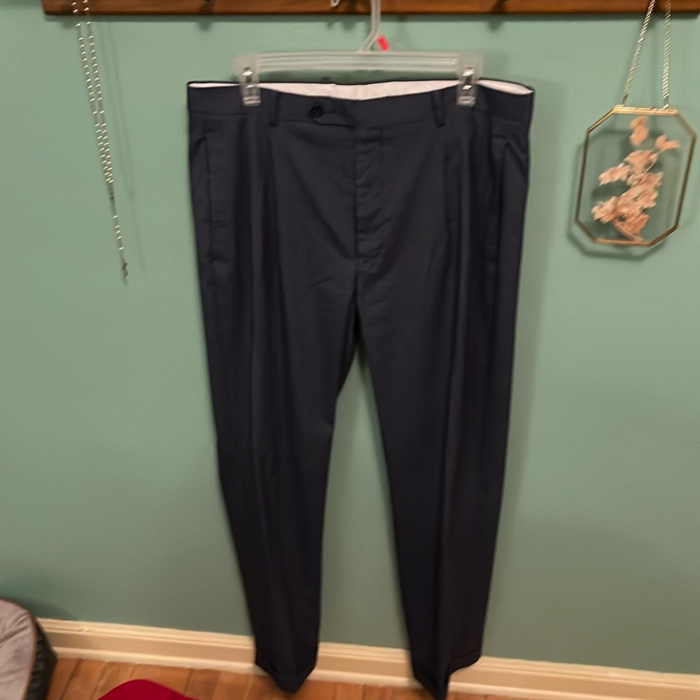 Daniel Cremieux pleated front dress pants